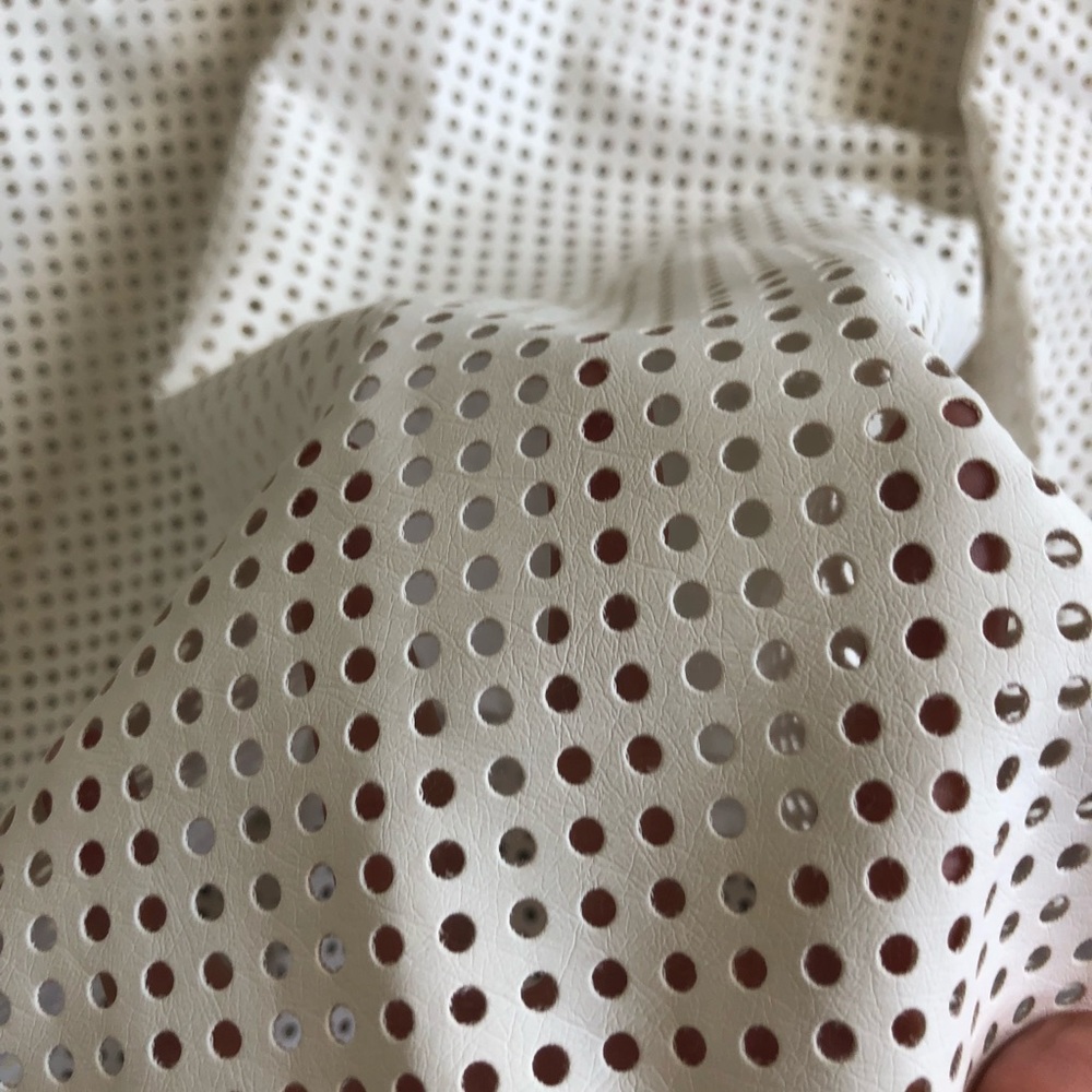 Vegan white leather midi circle skirt - Picture 3 of 5